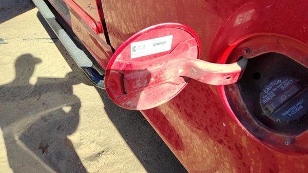 1997-2004 Ford F150 Fuel Tank Door With Hinge Gas Lid Oem Filler Red E4 — photo 4