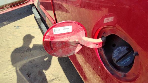 1997-2004 Ford F150 Fuel Tank Door With Hinge Gas Lid Oem Filler Red E4 — photo 5