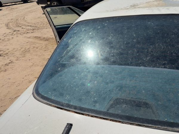 1993-1999 Olds Eighty Eight Back Glass Rear Window Oem Heated 25613980 — photo 3