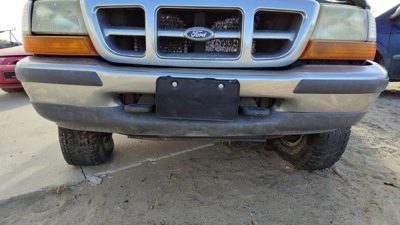 1998 Ford Ranger Front Bumper Assembly With Brackets Oem Chrome Yl5z17757aaa