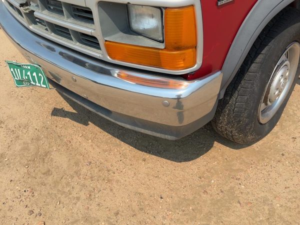 1991-1996 Dodge Dakota Front Bumper With Brackets Assembly Oem Red 04482850 — photo 3