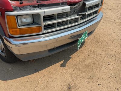 1991-1996 Dodge Dakota Front Bumper With Brackets Assembly Oem Red 04482850