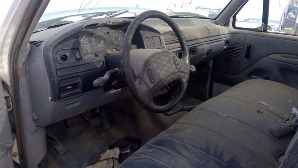 1996 Ford F450 Leaf Spring Front — photo 4