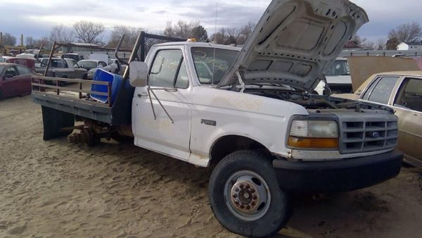 1996 Ford F450 Leaf Spring Front — photo 1