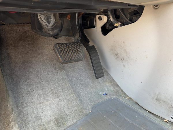 2006 Chevy Equinox Gas Pedal Assembly Oem Accelerator — photo 3