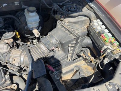 05-07 Escape Complete Air Intake Cleaner Filter Box Housing With Tube Oem 3.0L