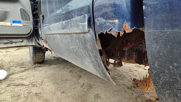 2003 Ford F350 Sd Pickup Rear Door LH Blue — photo 5