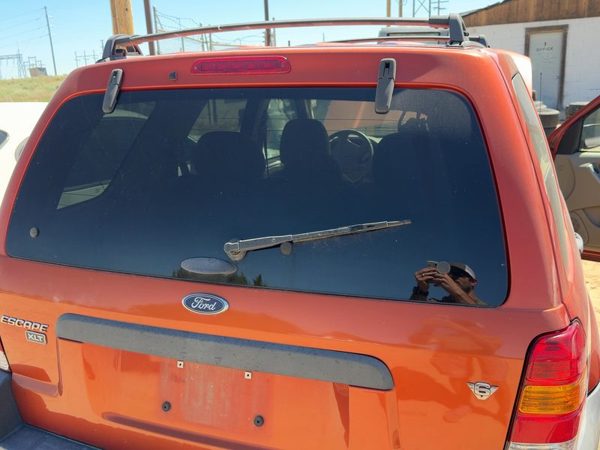 2001-2007 Ford Escape Back Glass Rear Window Oem Privacy Tint 2L8Z7842006Da — photo 1