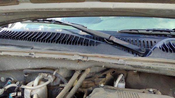 1999-2002 Sierra 2500 Hd Passenger Right Windshield Wiper Arm Oem Blade Lever — photo 1