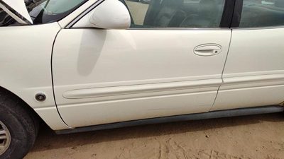 2004 Buick LeSabre Front Door LH White 40U