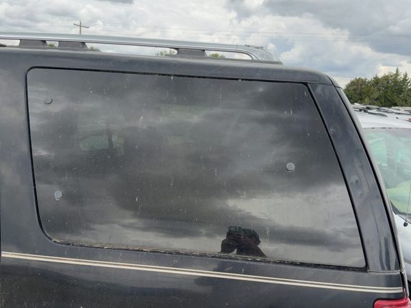 1997-2002 Ford Expedition Driver Left Rear Quarter Glass Back Side Window Oem — photo 4