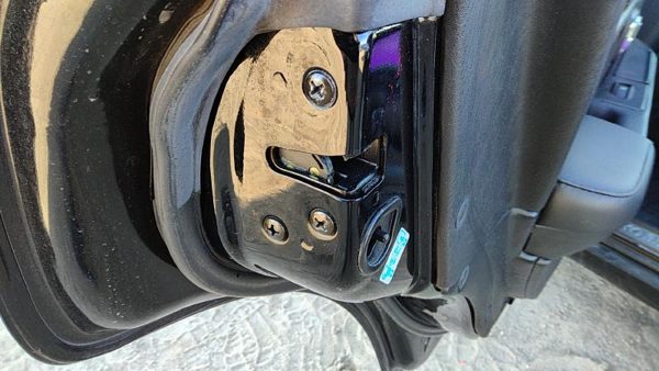 2002-2005 Hyundai Xg350 Driver Left Rear Door Latch With Rods/Cables Oem Back — photo 2