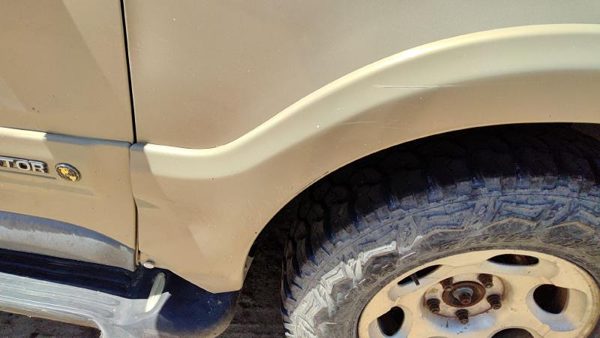 1998 99 Navigator Passenger Right Front Wheel Flare Moulding Fender Gold Bi — photo 6