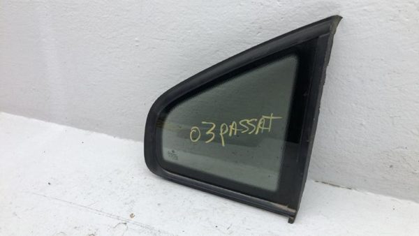 2001-2005 Vw Passat Passenger Right Rear Quarter Glass Back Side Window Oem Rh — photo 2