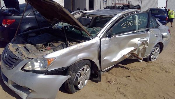2008 Toyota Avalon — vehicle photo 1