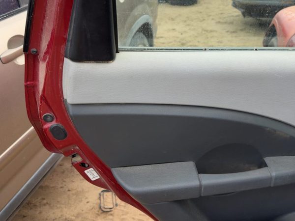 07-10 Pt Cruiser Driver Left Rear Door Trim Panel With Switches Back Gray D7Dv — photo 2