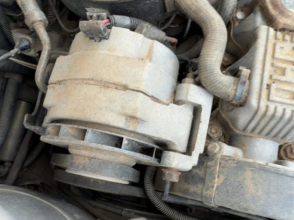 1983-1984 Pontiac Sunbird Alternator 1.8L 19151866 — photo 1