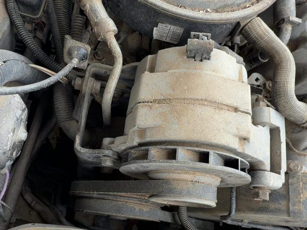 1983-1984 Pontiac Sunbird Alternator 1.8L 19151866 — photo 2
