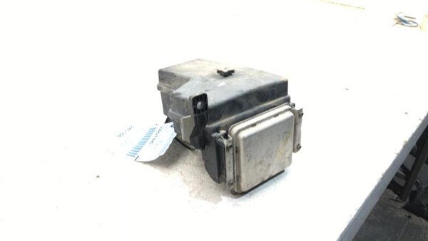 2002-2005 Dodge Ram 1500 Bcm Body Control Module Computer Oem 56051036Af — photo 1