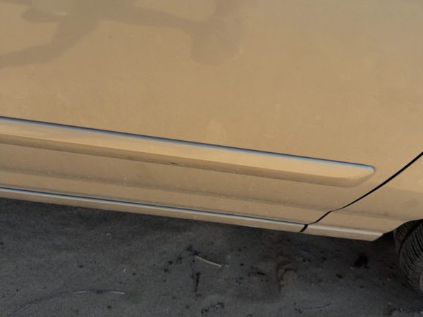 01-03 Elantra Passenger Right Front Moulding From Door Gls Sedan Prime Beige Ko — photo 2