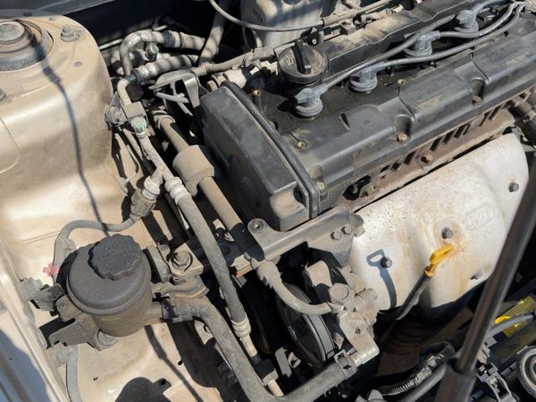 99-12 Elantra Complete Set Of Timing Covers Oem Upper Lower Inner Outer 2.0L — photo 1