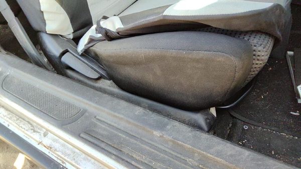 2000-2005 Mitsubishi Eclipse Passenger Right Side Seat Trim Panel Oem Black — photo 3
