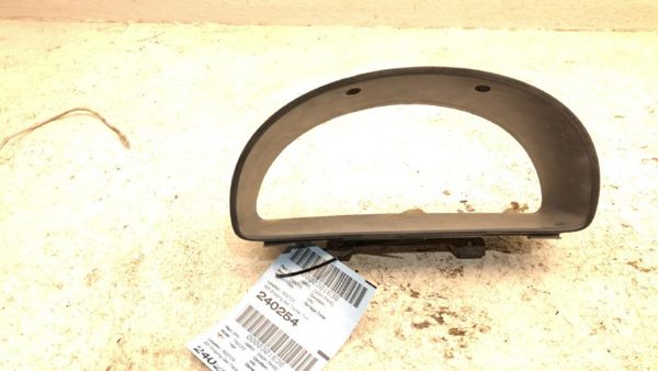 1996-98 Geo Tracker Trim Bezel Around Speedometer Oem Dash Surround Panel Black — photo 1