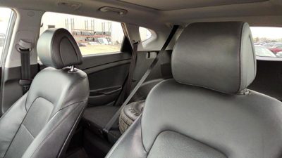 16-18 Hyundai Tucson Pair Of Headrests Oem Left Right Set Seat 88700D3020ttr
