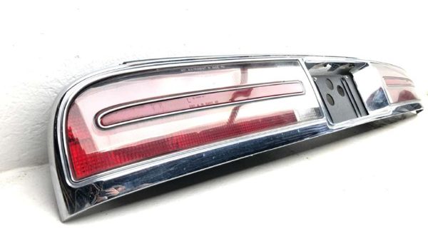 1991-1996 Buick Park Ave Ultra Middle Center Tail Light Brake Lamp Oem Rear — photo 6