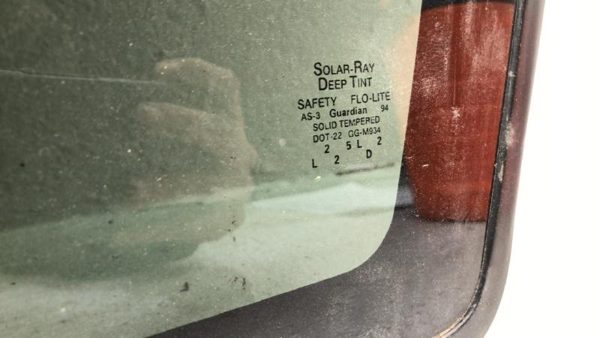 1992-1999 Chevy Suburban Passenger Right Rear Quarter Glass Back Side Window Oem — photo 6