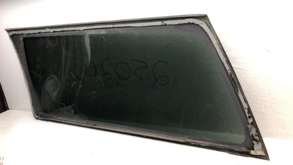 1992-1999 Chevy Suburban Passenger Right Rear Quarter Glass Back Side Window Oem — photo 8