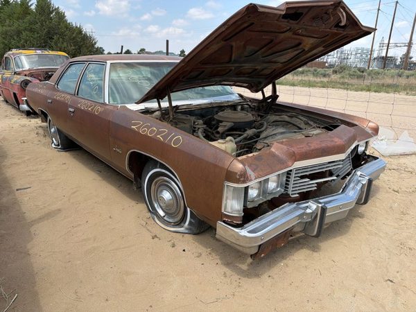 1974 Chevy Full Size — vehicle photo 1
