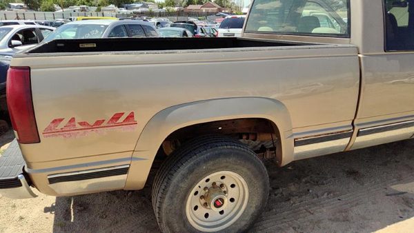 1997 Chevy Pickup 2500 Pickup Box/bed Assembly — photo 6