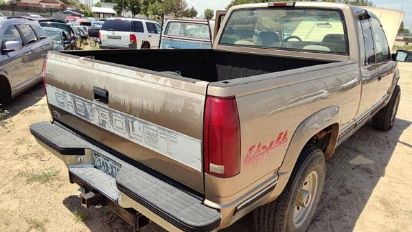 1997 Chevy Pickup 2500 Pickup Box/bed Assembly — photo 9