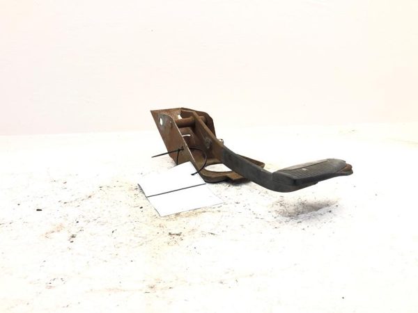 1997-2002 Ford Van E450 Complete Brake Pedal Assembly OEM — photo 10