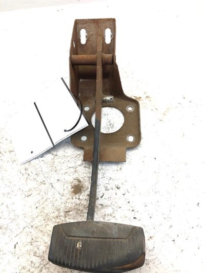 2002 Ford Van E450 Complete Brake Pedal Assembly OEM