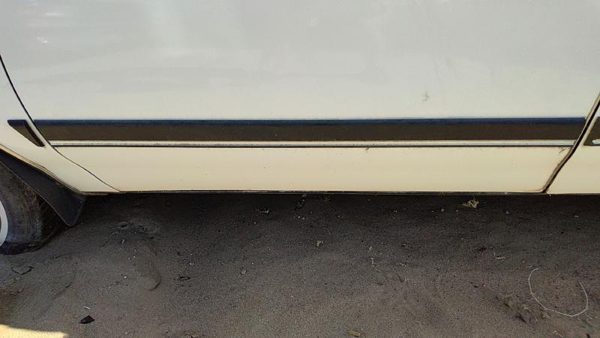89-96 Buick Century Driver Left Front Moulding From Door Oem Trim Strip — photo 2