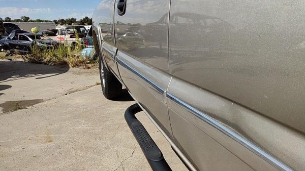 2002 GMC Sierra 2500 HD Rear Door RH 11U Pewter Metallic 11U Clean — photo 4
