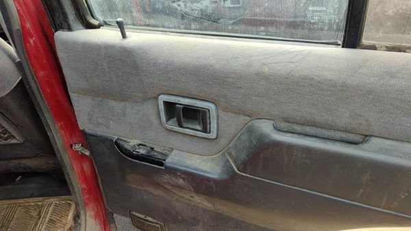 92-95 Nissan Pathfinder Passenger Right Rear Door Trim Panel With Switches Back — photo 5