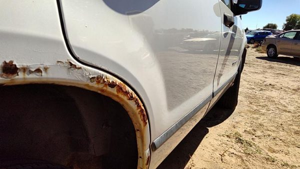 2005 Ford Explorer Rear Door RH Yz Oxford White — photo 6