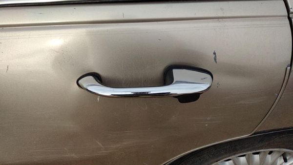 91-96 Buick Park Ave Driver Left Rear Outside Door Handle Oem Back — photo 2