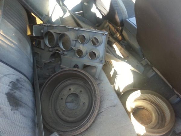 1988 Suburban 10 Front Axle Assy Mbo — photo 4