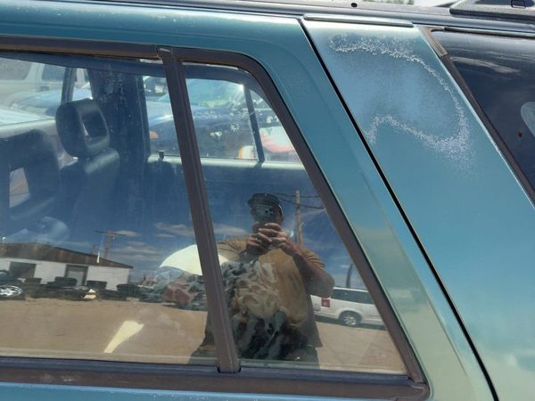 91-97 Isuzu Rodeo Driver Left Rear Vent Window Back Door Glass With Frame Oem — photo 1
