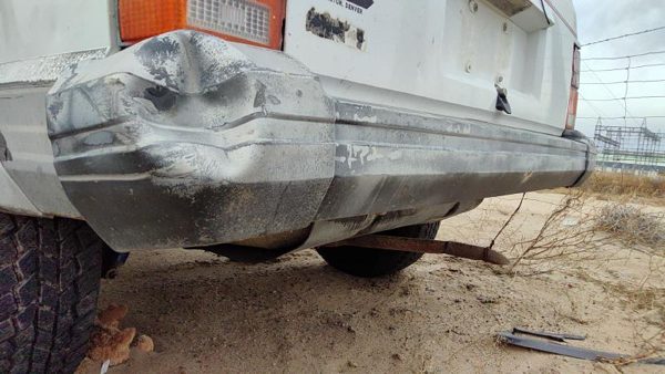 1984-1996 Jeep Cherokee Rear Bumper Assembly With Brackets Oem — photo 7