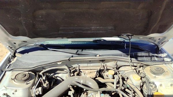 2002 Subaru Legacy Windshield Wiper Cowl Vent Trim Panel Oem Cover — photo 2