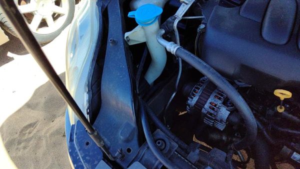 07-12 Nissan Sentra Windshield Washer Fluid Reservoir With Pump Oem Wiper Tank — photo 3