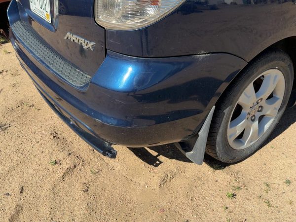 2003-2008 Toyota Matrix Xr Rear Bumper Cover Assembly Oem Back Indigo Ink Pearl — photo 2