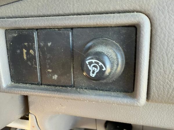 1989-1995 Isuzu Pup Dash Dimmer Switch Oem — photo 4