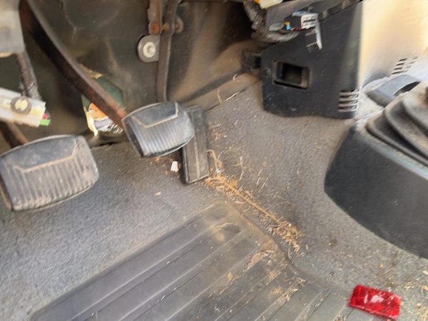 1997-1998 Ford F150 Gas Pedal Assembly OEM Accelerator F75Z9725DA — photo 2