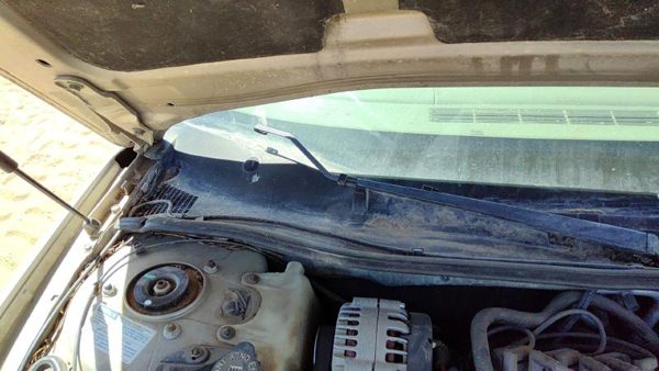 1997-2005 Buick Century Windshield Wiper Cowl Vent Trim Panel Oem Cover — photo 2